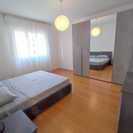La Casa Dei Tre Lejlighed Mestre Eksteriør billede